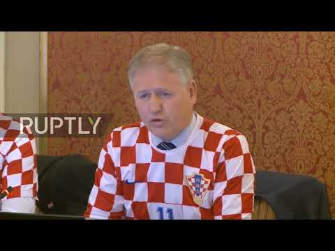 Croatia: Gov. meets wearing football jerseys after semi-final win over England