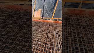 Bodenplatten-Bewehrung Auf Der Baustelle Präzise Arbeit Für Studentenwohnheim