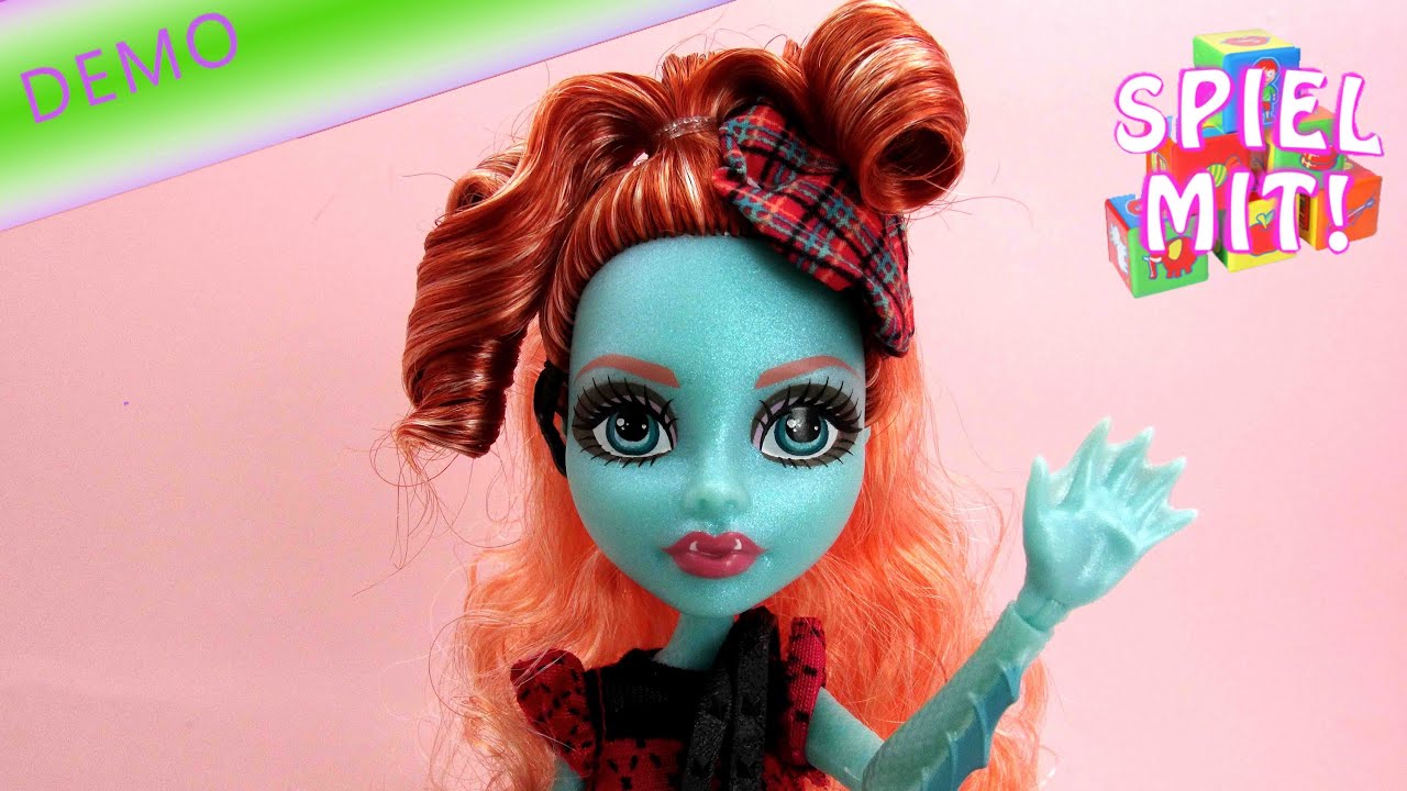 Monster High Lorna McNessie deutsch Graustauschschülerin Review - YouTube