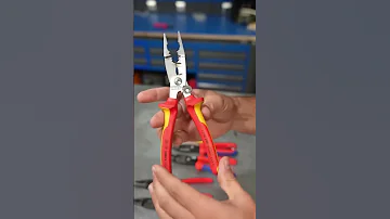 🛠Ультрафункциональные плоскогубцы #инструмент #электрика #tools #diy