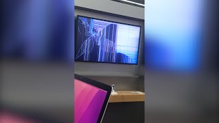 Broken Screen Prank in Apple Store