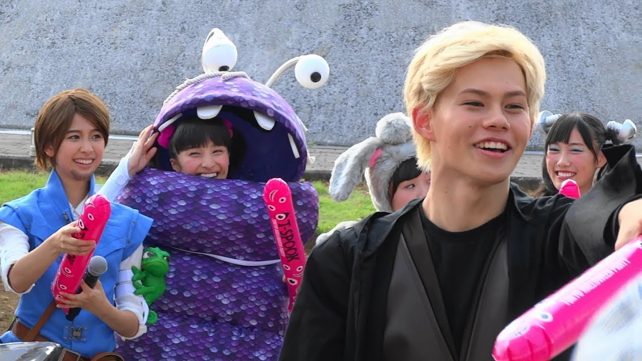 ももクロ 超特急 T Spook 東京お台場ハロウィンパレード 15 10 24 Youtube