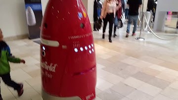 Knightscope K5 Security robot ... Walkaround
