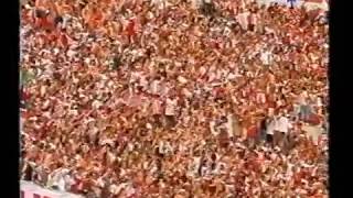 Hinchada River 2004 aca no hay banderas negras