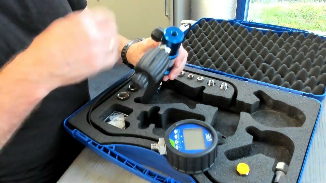 SIKA P40.2 // Assembling of Digital Gauge as Pressure Reference YouTube
