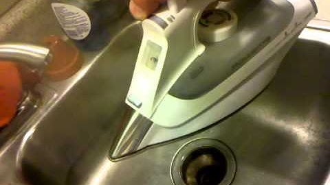 Rowenta DZ5080 Focus self clean mode