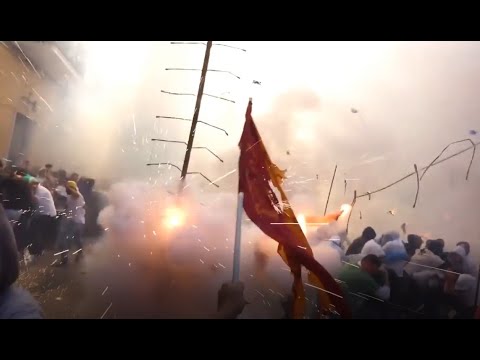 ABSOLUTE MADNESS!!! Fireworks Contest In Italy Gets Out Of Hand!