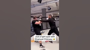 When Khamzat took the hat off 😅 (via khamzat_chimaev/IG)