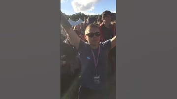 Bombskare at elecric fields