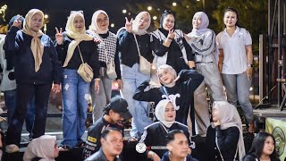 HUJAN SAWERAN! KEMBANG MALATI - INA SALSA X FILY KURCACI TEAM LIVE SHOW ANGKRINGAN TEH ITA
