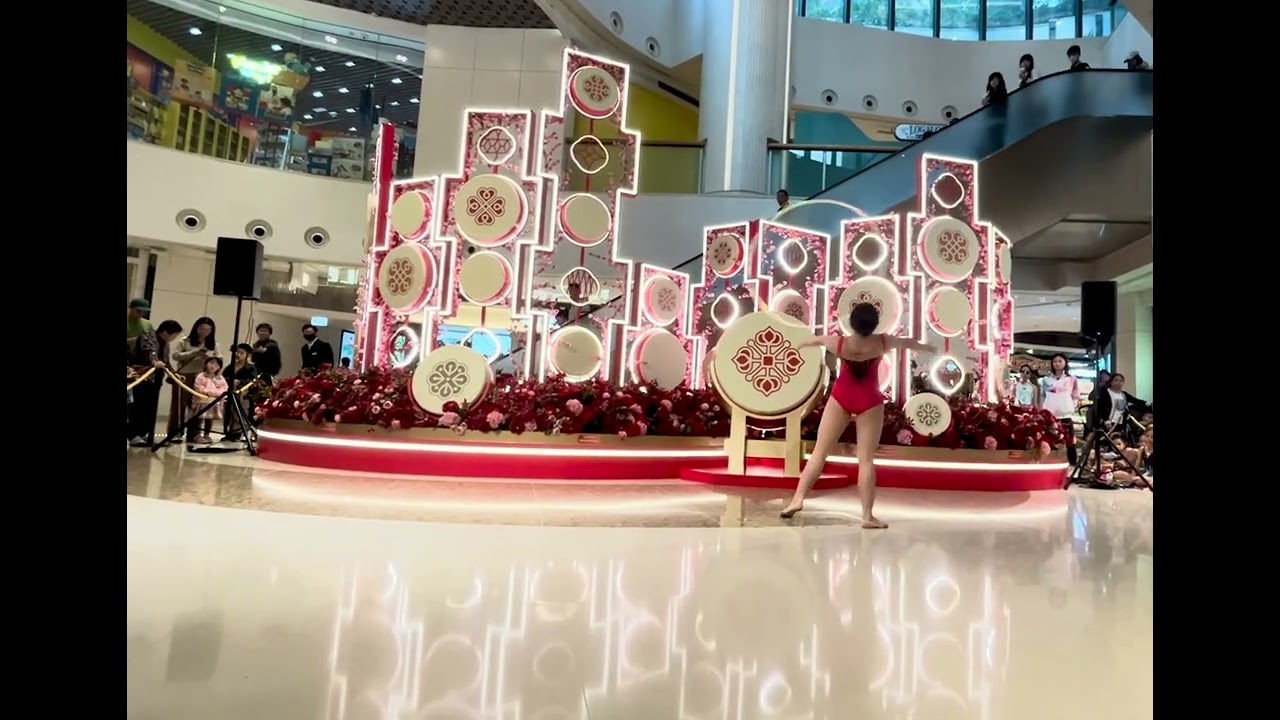 新春藝術體操商場表演～個人圈操