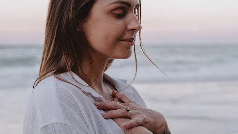 10 minute guided meditation | living from your hea...