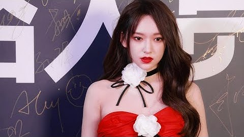 Nhan sắc ngọt ngào và quyến rũ của Trình Tiêu Cheng Xiao tại sự kiện SINA STYLE AWARDS 2021🥀