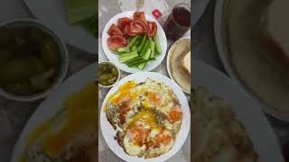 بيض عيون مقلي بزيت الزيتون || Fried eggs with olive oil