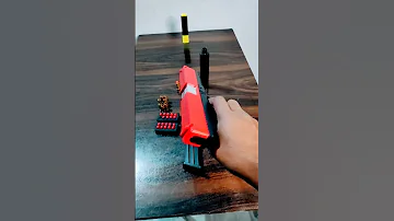 Toy Gun With Jump Ejecting Magazine Soft Bullets 