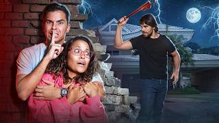 Thumbnail for FUGIMOS DA MANSÃO PARA FICAR LONGE DO VIZINHO MALUCO!
