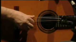 Video thumbnail of "Victor Jara - Christy Moore"