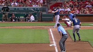 SD@CIN: Myers doubles to left to clear the bases