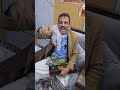 انبهرت من الجنبية المنحوت عليهاا صورتي وبااقي الهدايا المقدمة من محلات العابد للجنابي والفضيات 