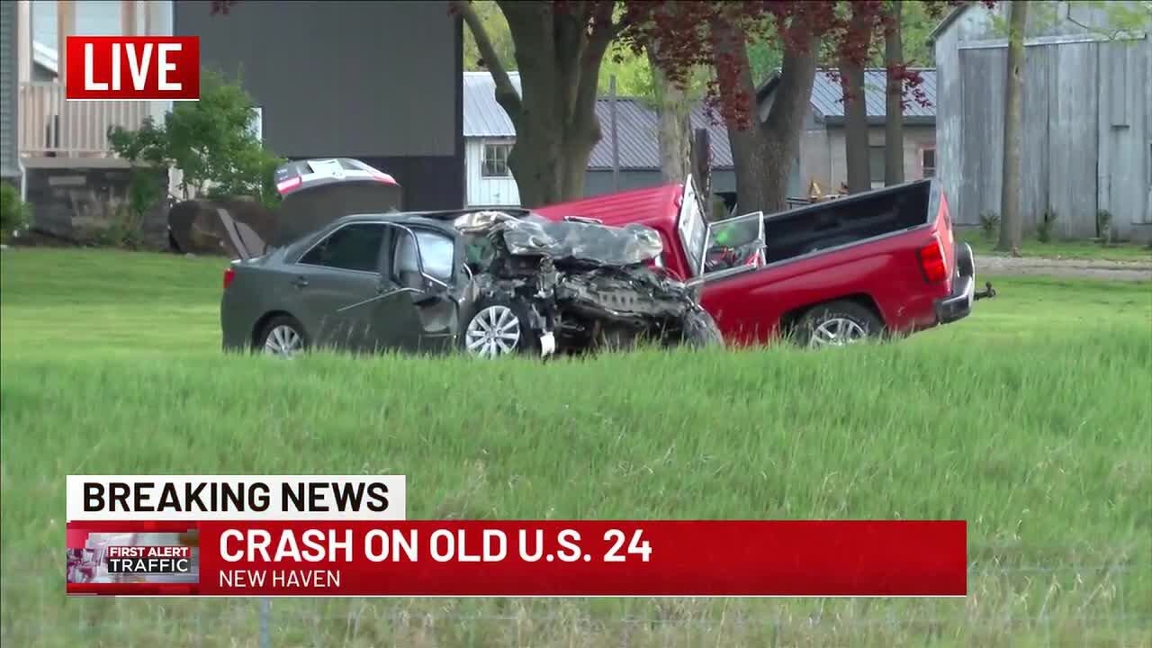 One dead, another seriously injured after crash on Old US 24 - YouTube