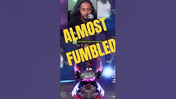 Fragpunk: Bijna gefumbled. 🏉 #gaming #ubezerk #fragpunk #shorts