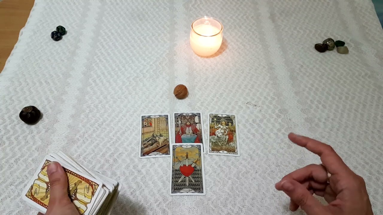 Ci sarà questo contatto che tarda ad arrivare? - Tarocchi interattivi amore 💖