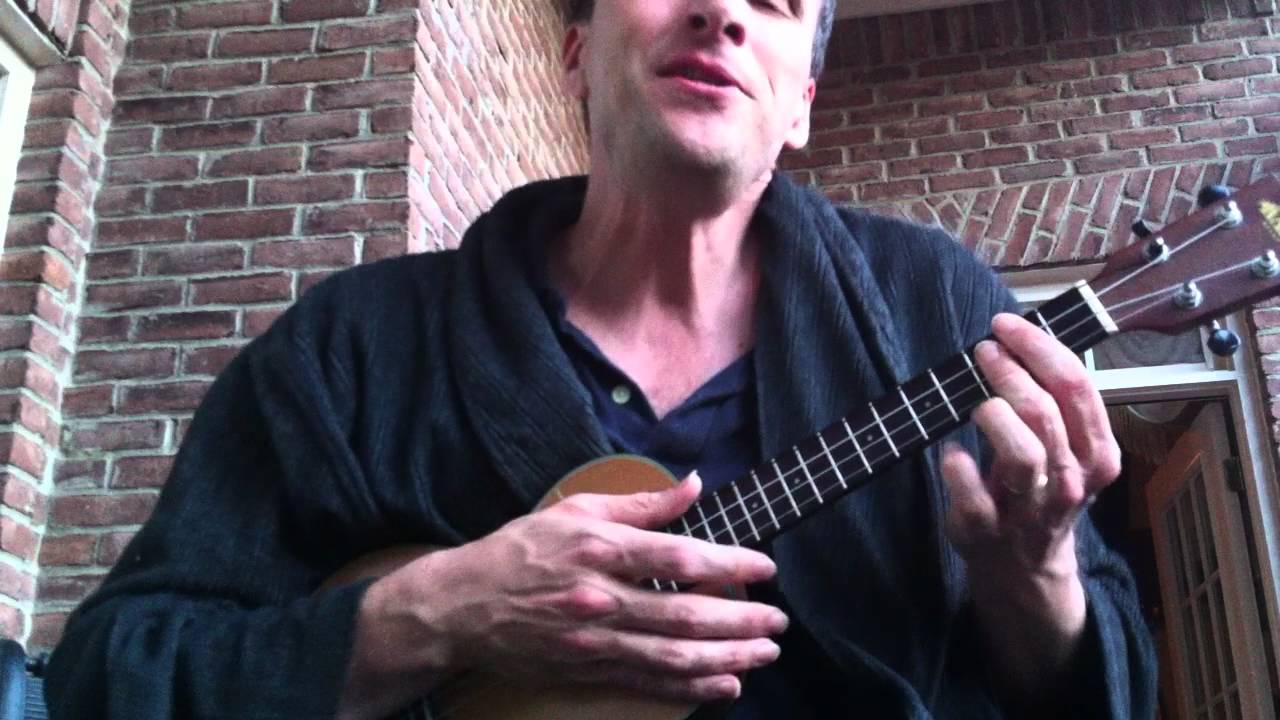 Bathrobe Sessions 21 La Vie En Rose Ukulele Cover YouTube