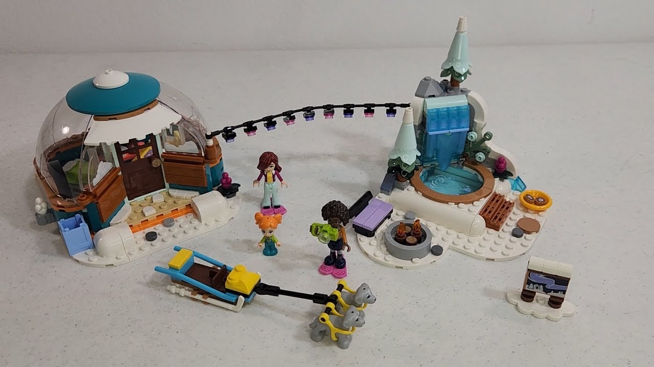 LEGO Friends 41760 Igloo Holiday Adventure Build