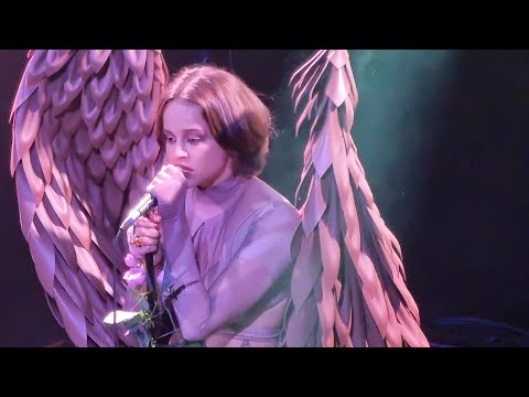 Сюзанна Siuzanna - MAGRITT / Парим (We levitate) - Live @ Урбан Urban, Москва Moscow, 28.05.2022