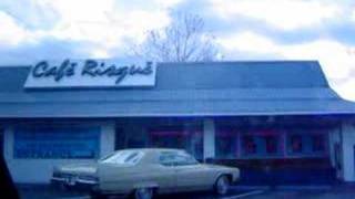 cafe risque