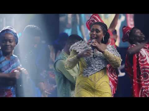 MONIQUE LIVE IN CONCERT - PRAiSE MEDLEY