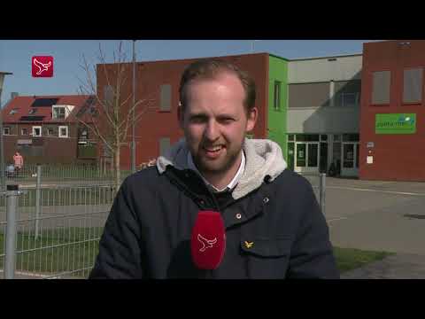 Scholen in Zeewolde delen lespakketten uit aan leerlingen om bij de les te blijven