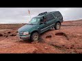 1999 Ford Expedition 4x4 off-road in Sand Hollow, UT