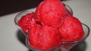 طريقة عمل ايس كريم الفراوله الطبيعي بمكونين بدون ماكينة| Strawberry ice cream two ingredients