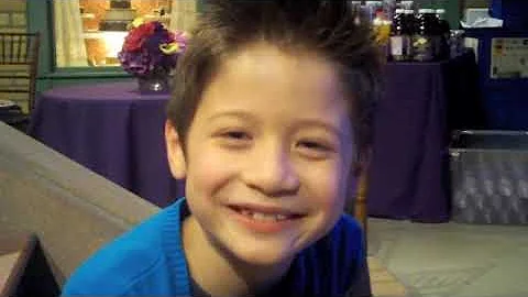 DAVIS CLEVELAND from Shake it Up Shares Secrets ab...