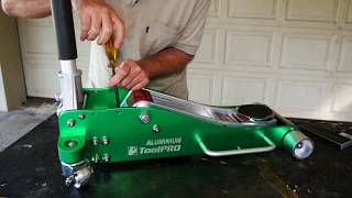 How to Bleed a Hydraulic Car Jack - [EPISODE 6] - YouTube