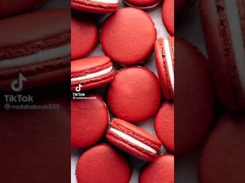 خلفيات لون أحمر