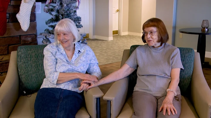 Twins Bobbie Morrison and Bonnie Nollmeyer share t...