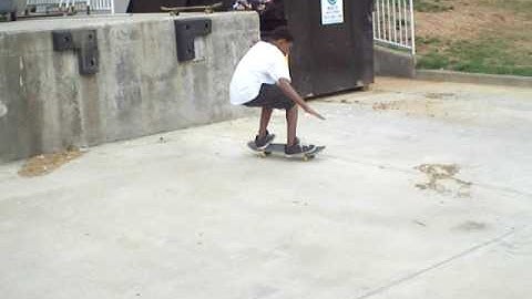 Jr- Fakie fs 180 loading dock