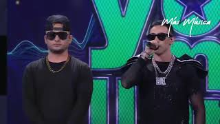 Wisin y Yandel cantando “Como antes" en yo me llamo (Ecuador).Gala:45