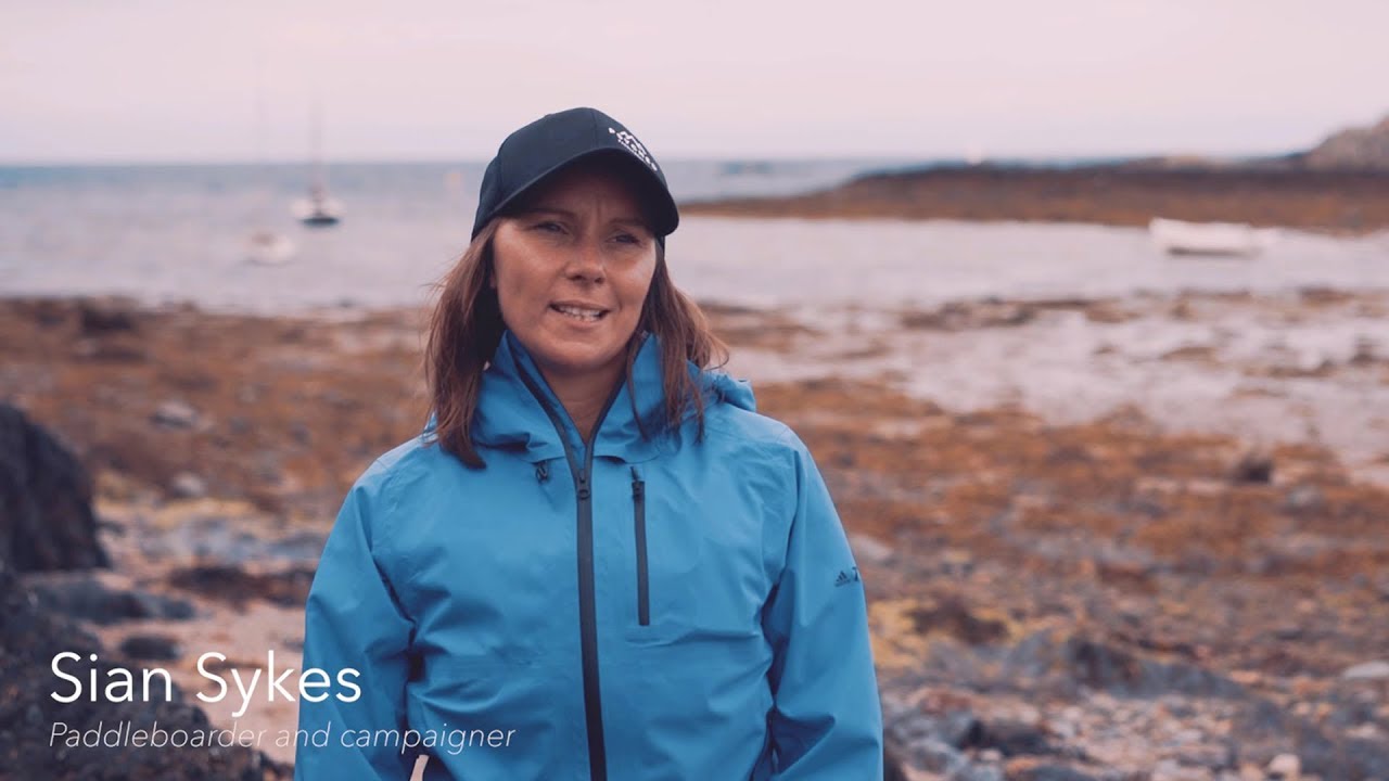 Sian Sykes Interview | Make a Change walking pez