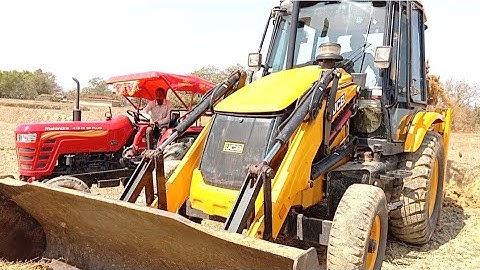 Jcb 3dx Eco Excellence Backhoe Machine Loading Red Mud In Mahindra Yuvo and Swaraj Tractor | Jcb 3dx