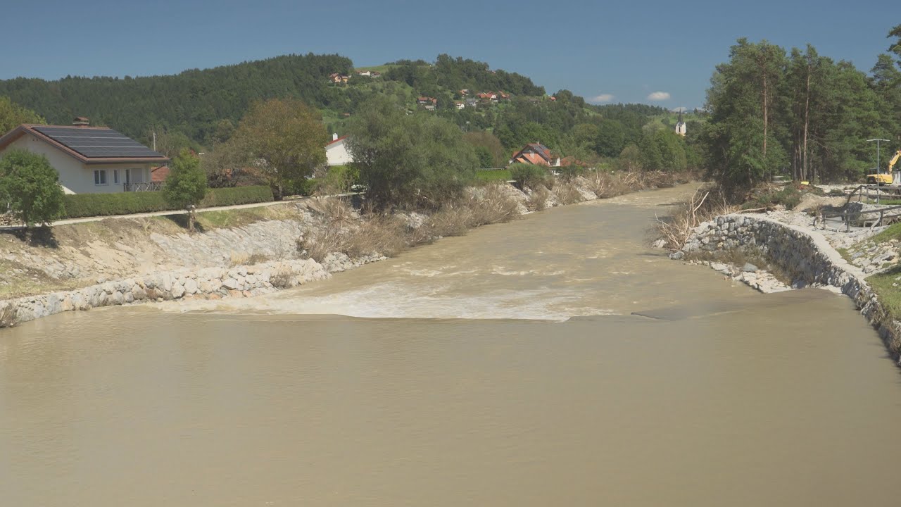 Gluhi in naglušni na Zgornji Savinjski ostali brez vsega