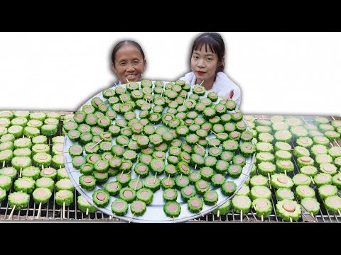 Bà Tân Vlog - Làm Đĩa Xúc Xích Nướng Khổ Qua Siêu To Khổng Lồ