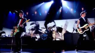 Green Day - When I Come Aroud and Basket Case Live Rock and Roll Hall Of Fame HD