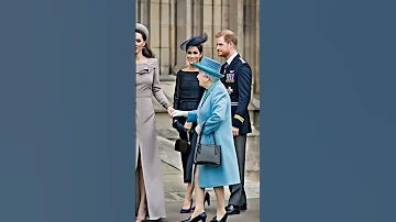 Unforgettable Royal Walk Queen Elizabeth With Kate Meghan Harry 