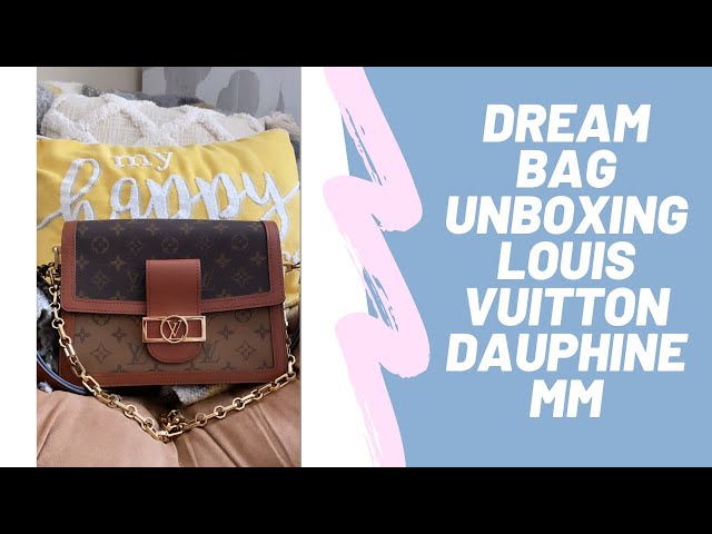 Unboxing Louis Vuitton dauphine chain wallet 