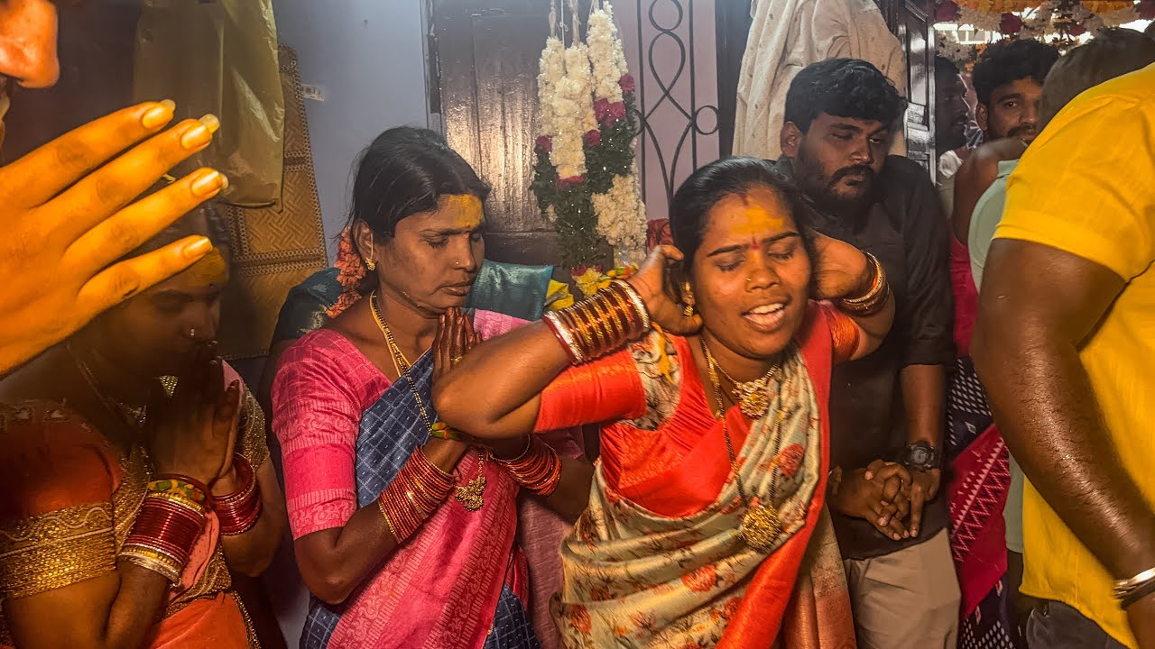 Shiva mudhiraj house shivashaktula yellamma sigam || yellamma sigalu #yellammasigalu #yellamma