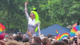 Gaypride Paris 29 juin 2024 #gaypride #Paris No.2 #mariepanic #lgbt #marche #fiertes