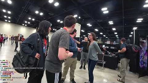 Esfand and Mizkif trolling VideogameDunkey and Lea